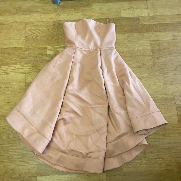 C/MEO Collective Buscuit Entice Making Waves Pockets Wedding Strapless D… - Picture 4 of 6